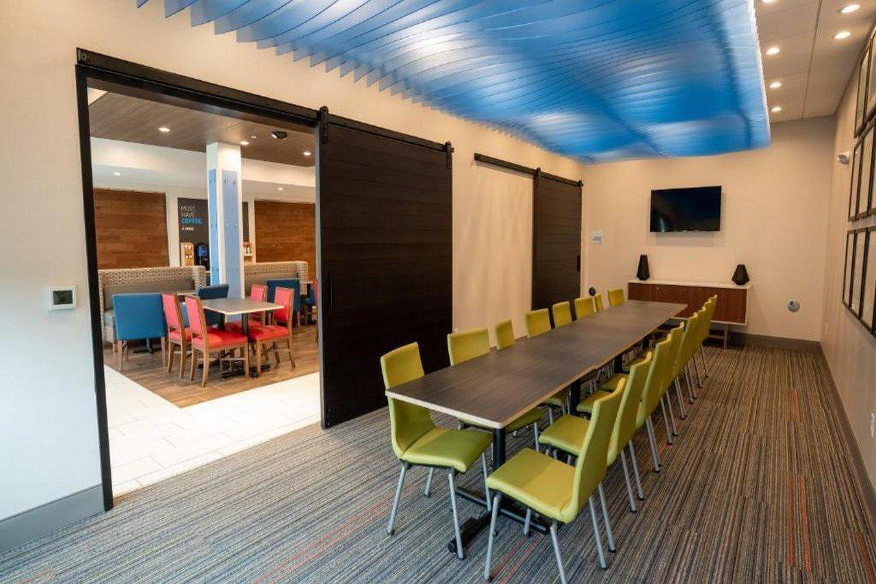 Holiday Inn Express & Suites Richburg By Ihg Экстерьер фото